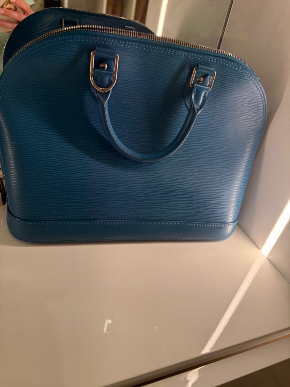 Louis Vuitton Alma Epi Leather PM Handbag - Picture 3 of 11